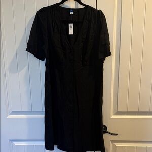Old Navy Black Midi Dress